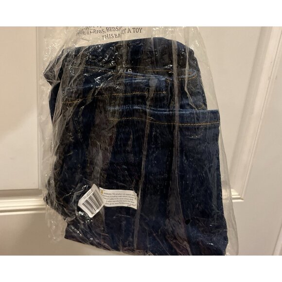 Distressed Jeans - Picture 11 of 11